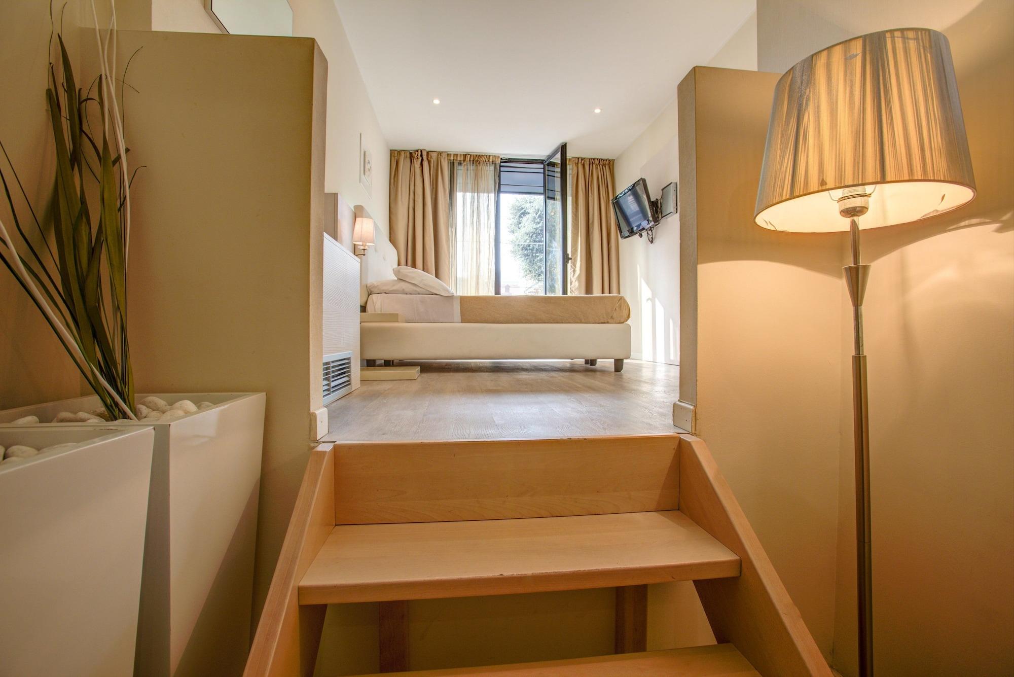 Ferretti Beach Hotel Rimini Bagian luar foto